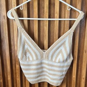 WILLOW & Wind Crochet Cropped Tank Top. M